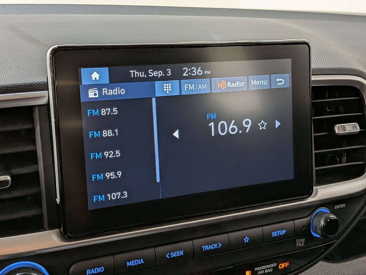 2026 Hyundai Venue Preferred IVT Black Val-David - photo #21