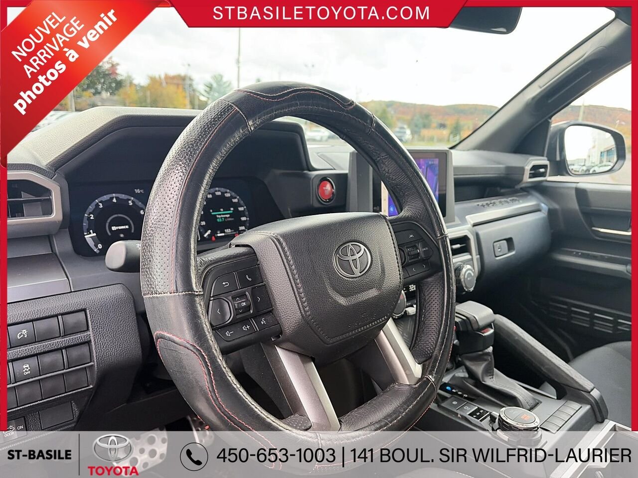 2025 TOYOTA TACOMA Grey Saint-Basile-le-Grand - photo #10
