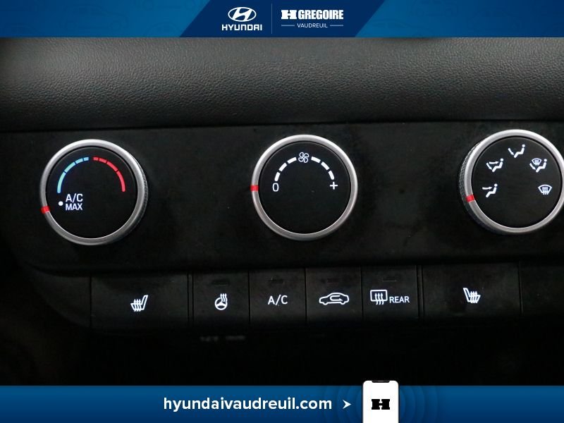 Hyundai Elantra YE21 | Preferred IVT 2024 Blanc Laval - photo #27
