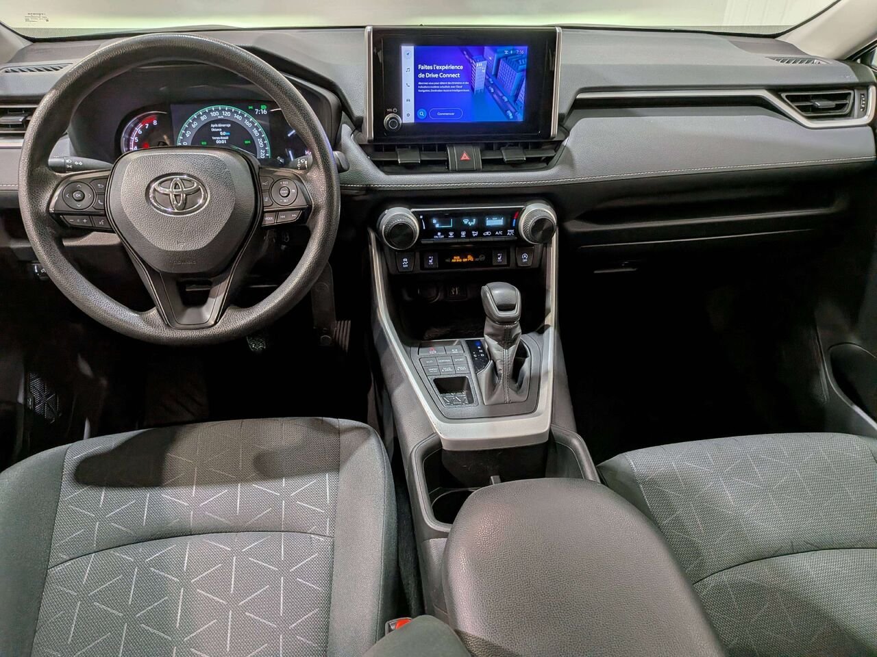 Toyota RAV4 2024 Gris Val-David - photo #27