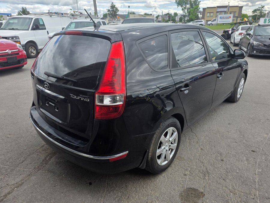 Hyundai Elantra Touring 2012 2012 Noir