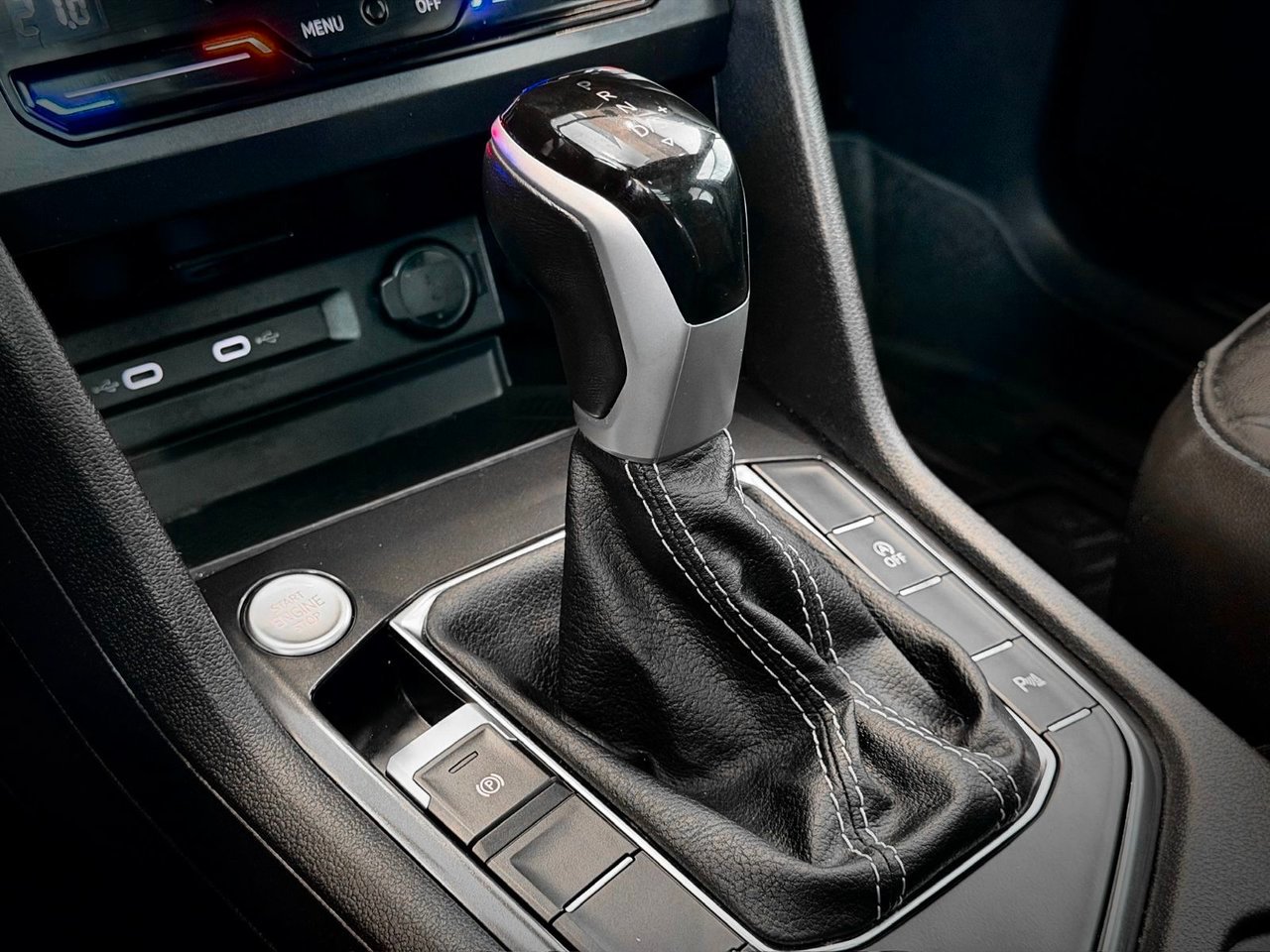 Volkswagen Tiguan 2024 Gris Notre-Dame-des-Prairies - photo #28