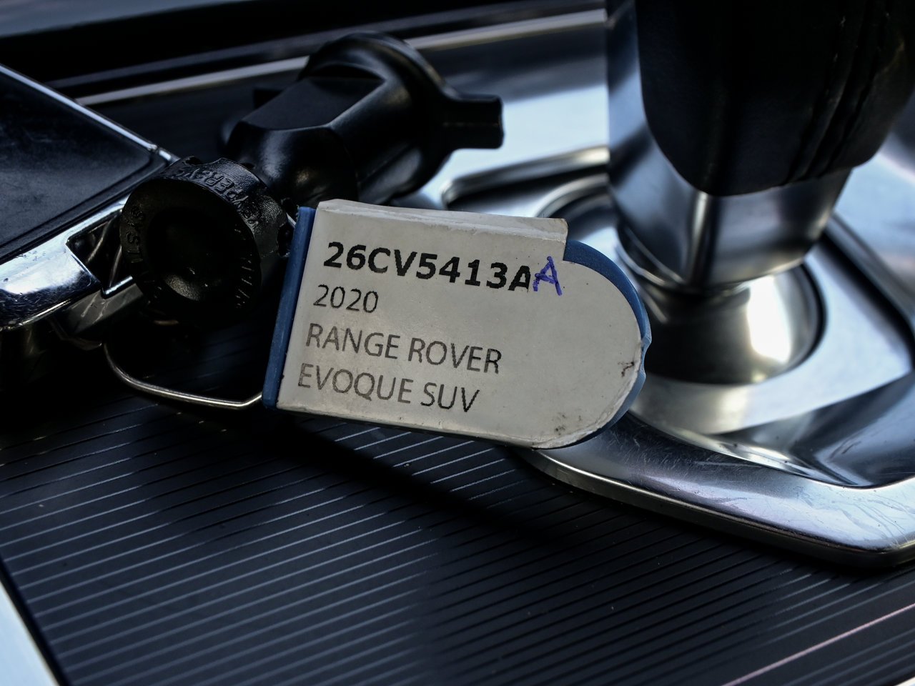 2020 Land Rover Range Rover Evoque P250 First Edition White Sherwood Park - photo #32