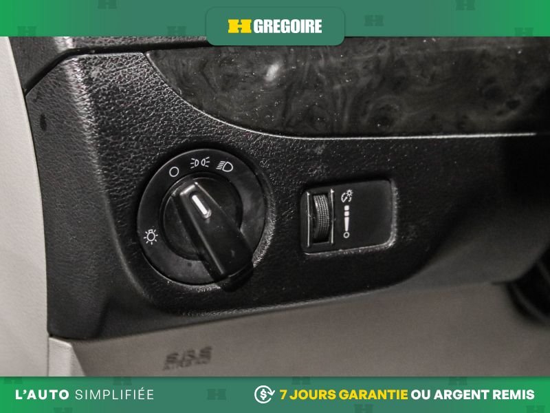 Dodge GR Caravan 2019 Gris Blainville - photo #16