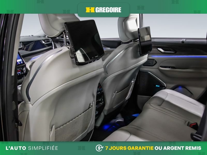 2023 Jeep Grand Cherokee Black Blainville - photo #23