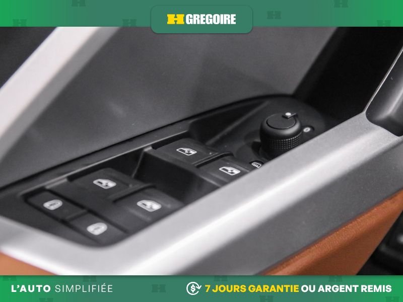 Audi Q3 823224 | Komfort AWD AUTO AC CUIR TOIT MAGS CAM RECUL BLEUT 2022 Vert Laval - photo #15