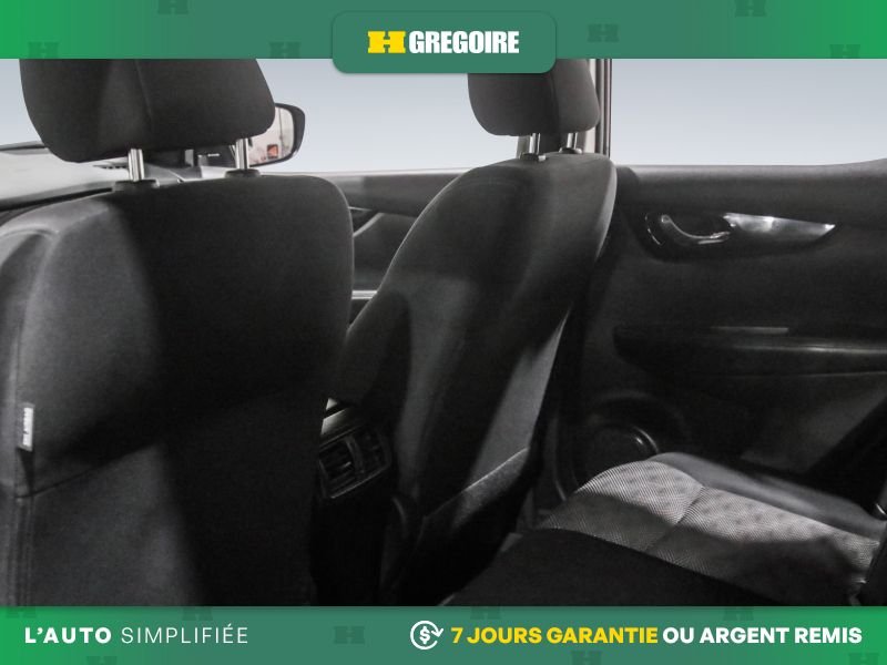 2021 Nissan Qashqai Red Blainville - photo #26