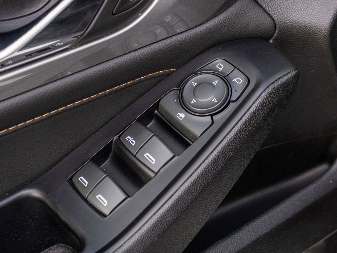 Chevrolet Traverse LT tissus 4 portes AWD 2019 Blanc Châteauguay - photo #27
