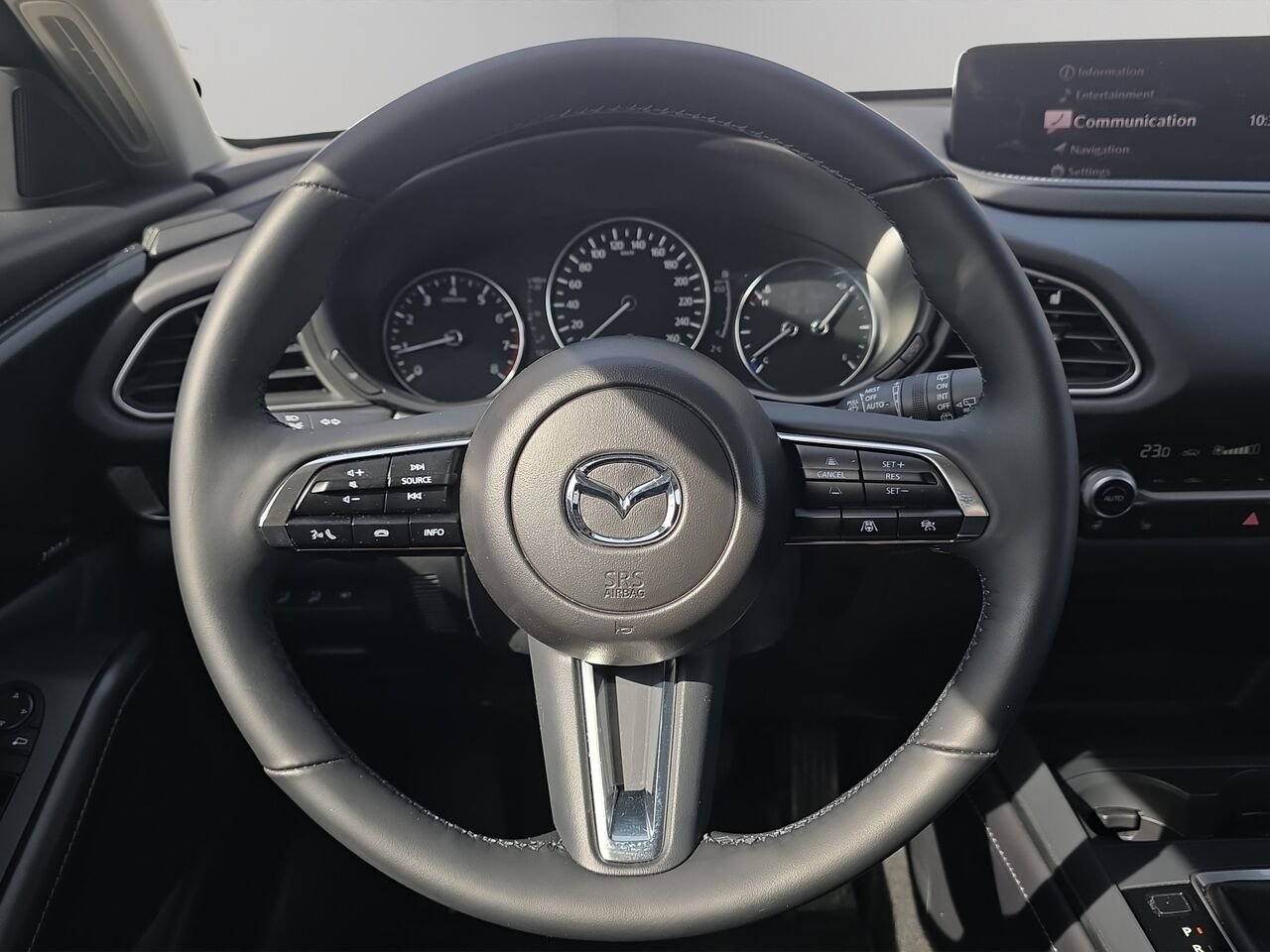 2026 Mazda CX-30 GT, awd, toit ouvrant, Écran 360 degré, Navigation, chargeur sans fil pour cellulaire Soul Red Crystal Metallic Val-David - photo #9
