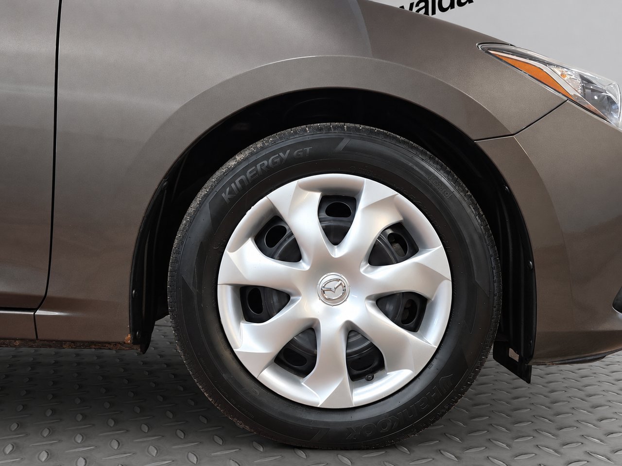 2015 Mazda Mazda3 GX SKY Bronze Val-David - photo #8