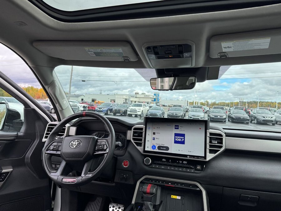2023 Toyota Tundra Limited CrewMax 4x4 caisse longue White