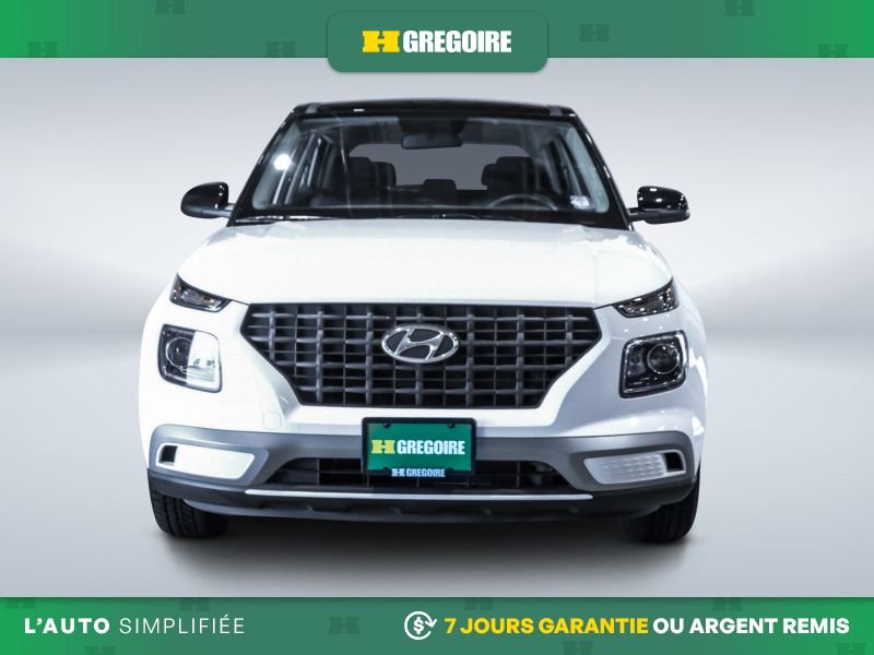 Hyundai Venue 2022 Blanc Blainville - photo #1