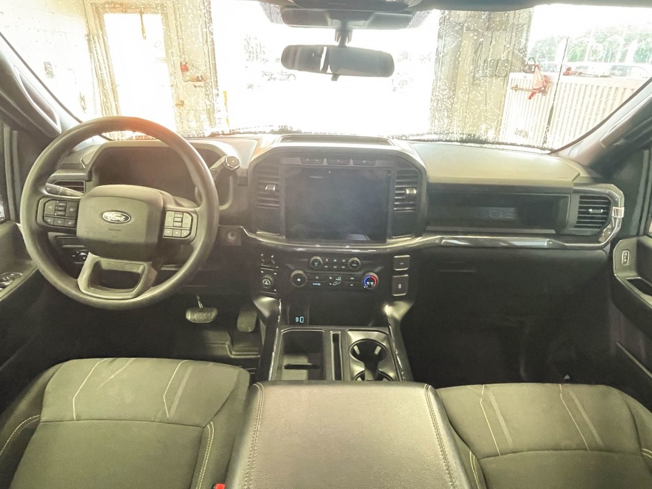 Ford F-150 STX CREW 4X4 *NAV* CARPLAY *COPILOT 2.0* DIFF 3.73 2024 Bleu Saint-Jérôme - photo #3