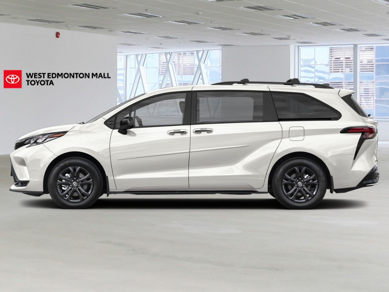 2026 Toyota Sienna 2602547 | XSE | GRKE3C White Edmonton - photo #2