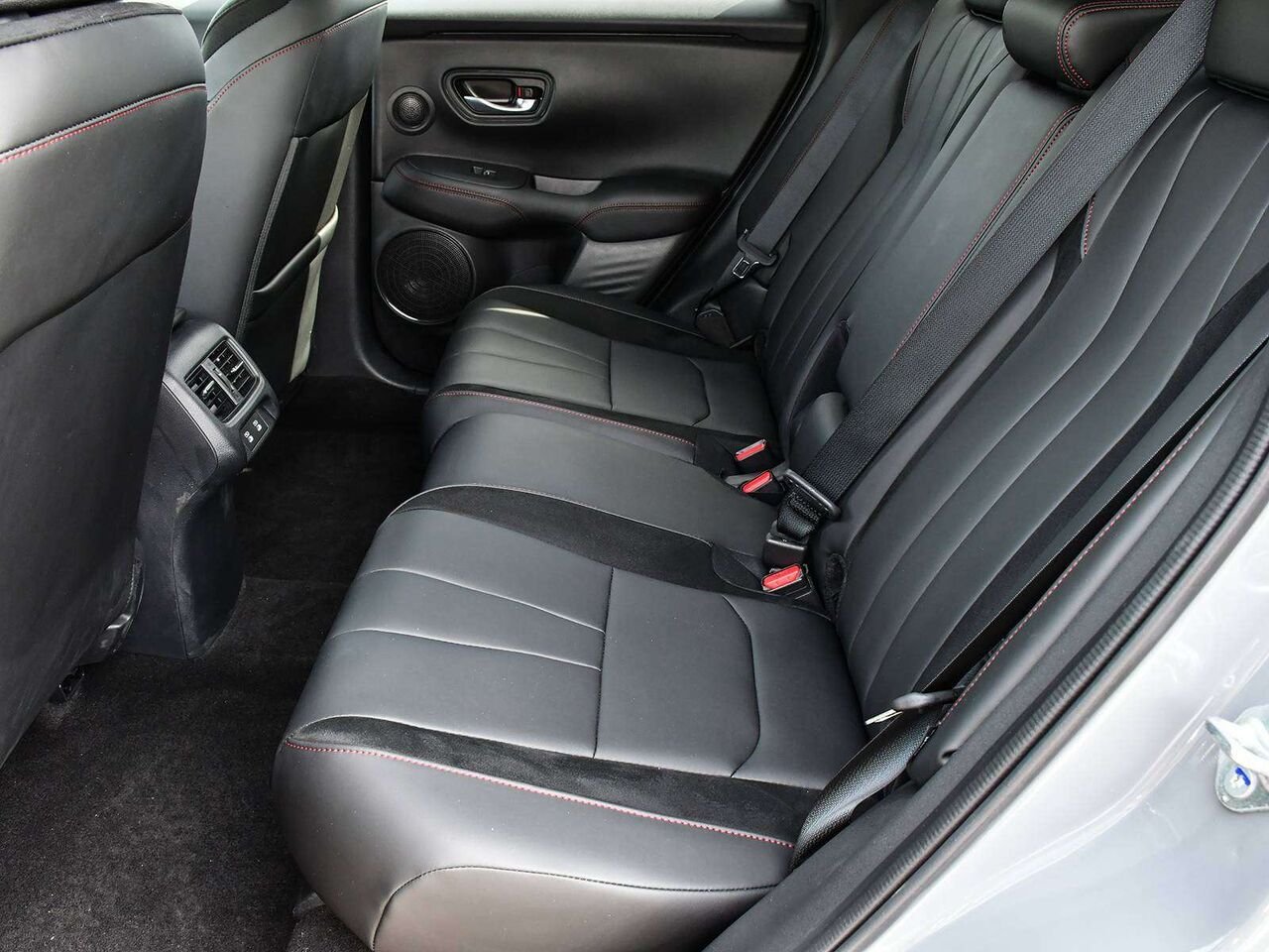 2025 Acura ADX A-Spec AWD Grey Etobicoke - photo #18