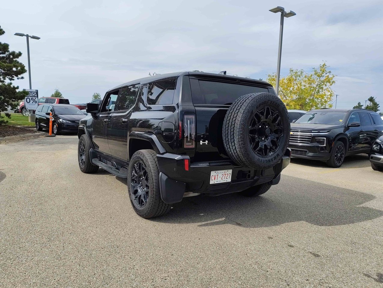2024 GMC HUMMER EV SUV e4WD 4dr 2X Black Sherwood Park - photo #4