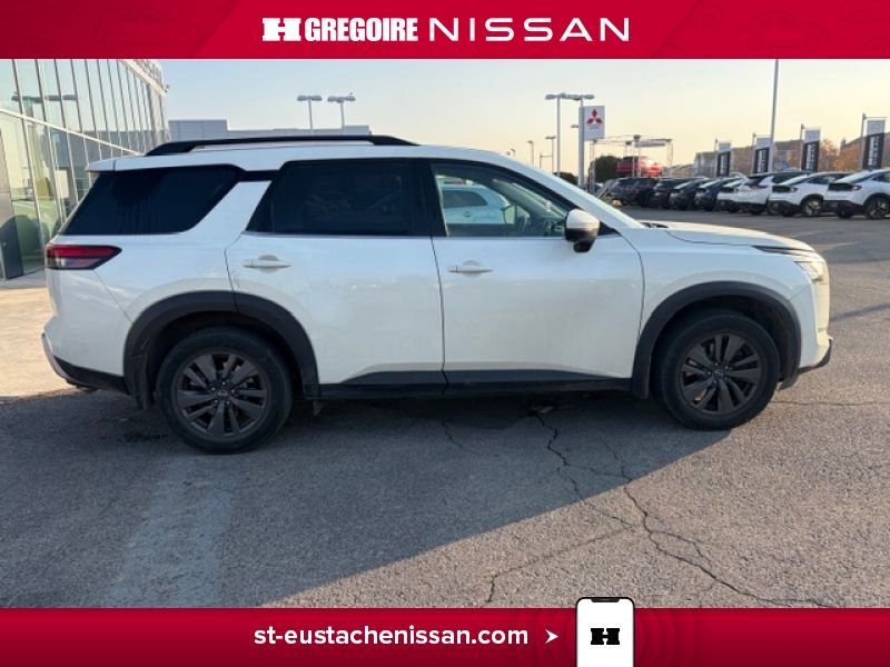 2022 Nissan Pathfinder White Saint-Eustache - photo #13