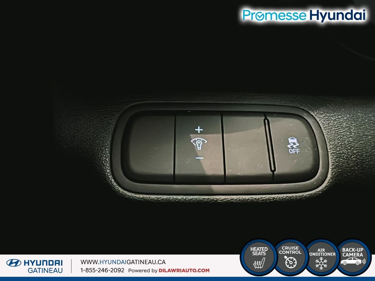 2023 Hyundai Venue Black Gatineau - photo #18