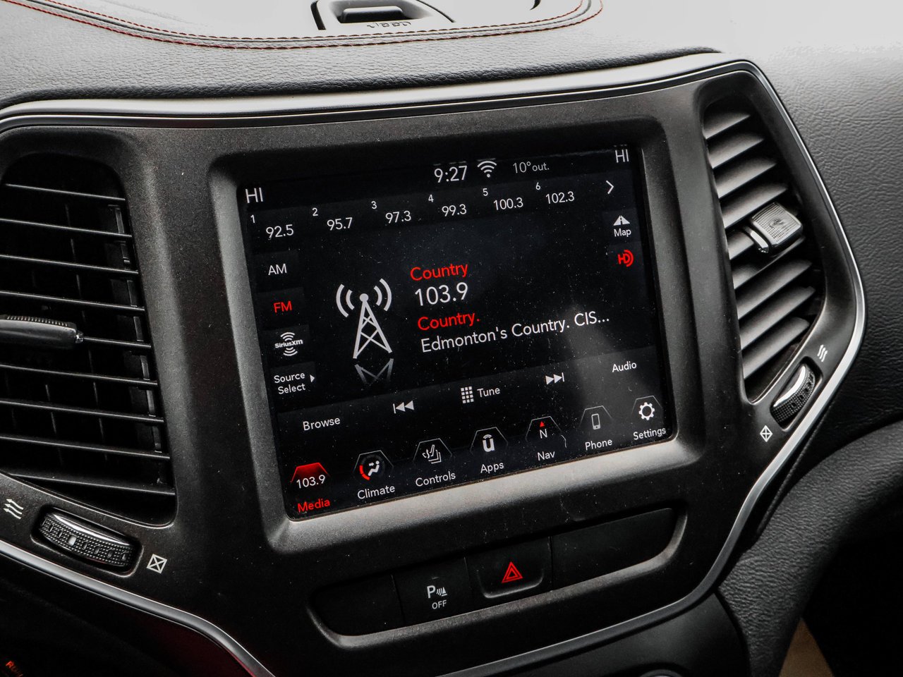 2020 Jeep Cherokee Trailhawk 4x4 Grey Sherwood Park - photo #15
