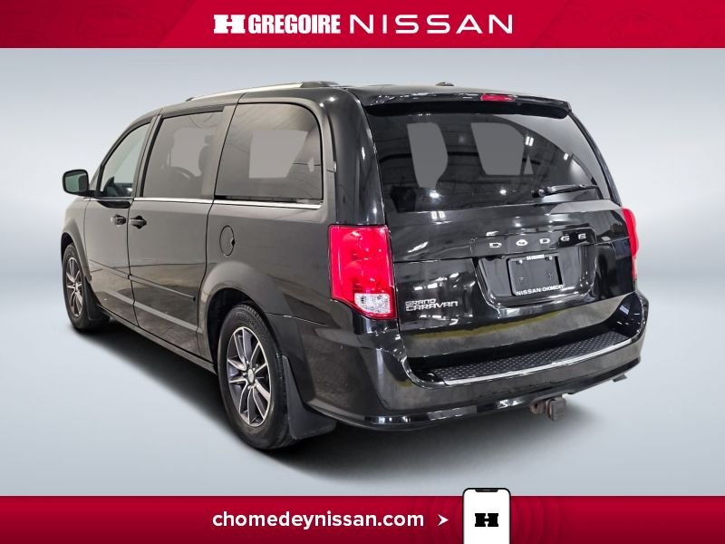 2017 Dodge GR Caravan Black Laval - photo #5