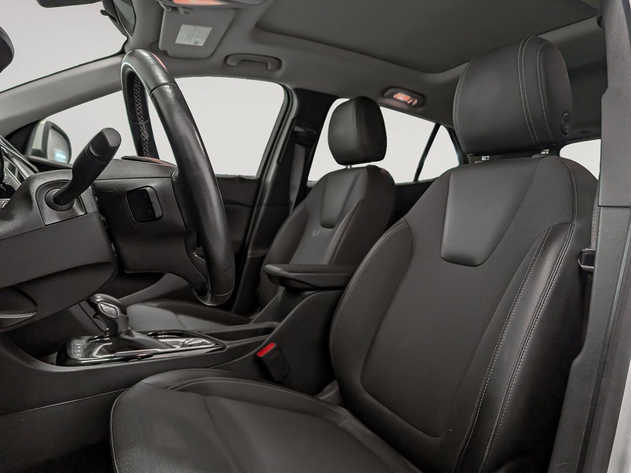 BUICK ENCORE GX AWD Select Toit Pano Sièges Chauffants 2023 Blanc Sherbrooke - photo #5