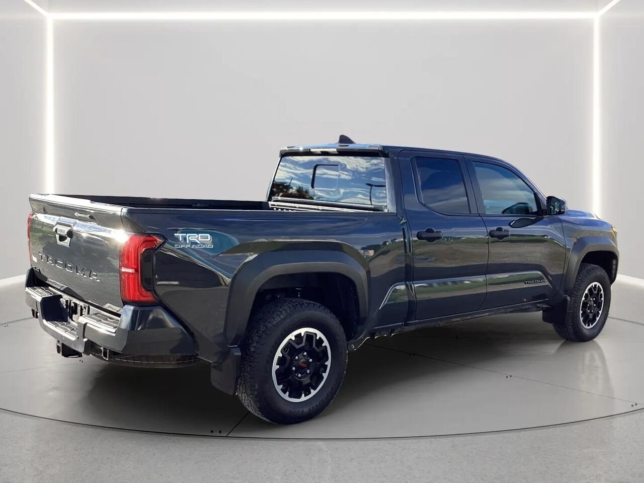 Toyota Tacoma TRD OFF ROAD 2025 Gris Gatineau - photo #4