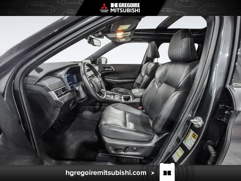 2024 Mitsubishi Outlander Grey Blainville - photo #13