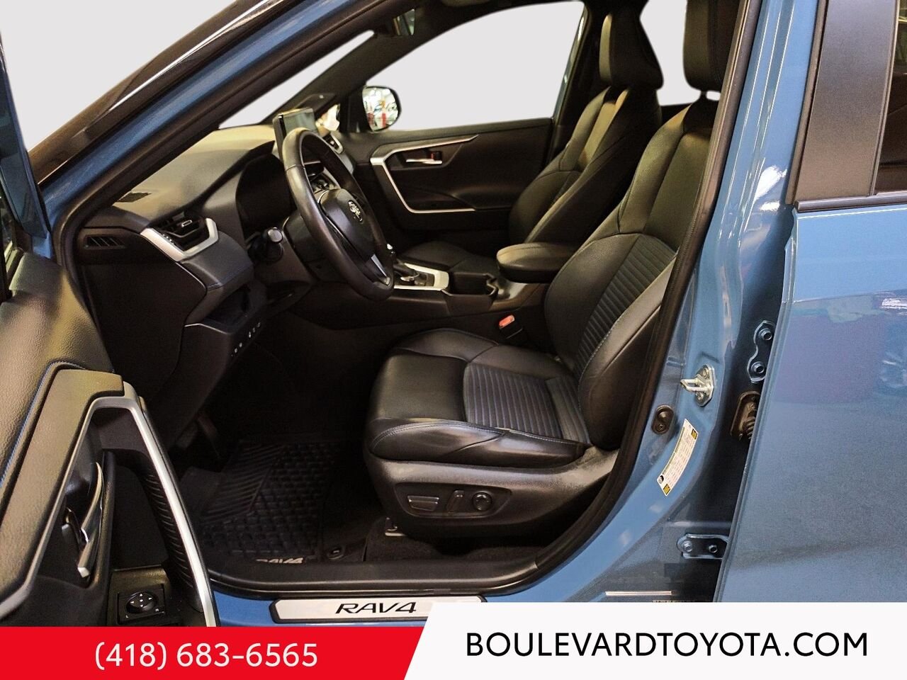 Toyota RAV4 100398A-4 | HYBRIDE, XSE, AWD 2024 Bleu Québec - photo #8
