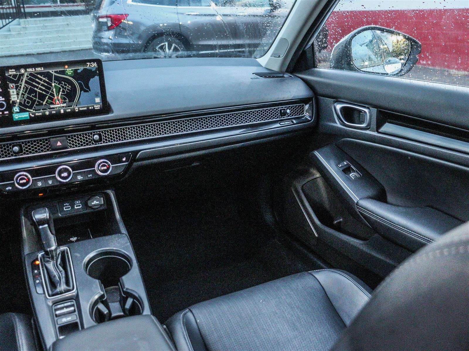 2022 Honda Civic Sedan Touring Ottawa & Gatineau - photo #14