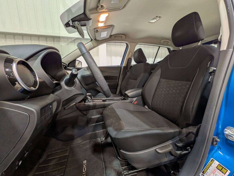 Nissan Kicks SV FWD 2024 Bleu