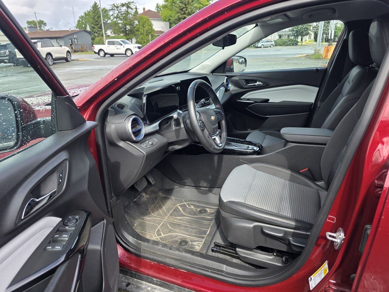 Chevrolet Trax Traction avant 4 portes LT 2025 Rouge Rouyn-Noranda - photo #7