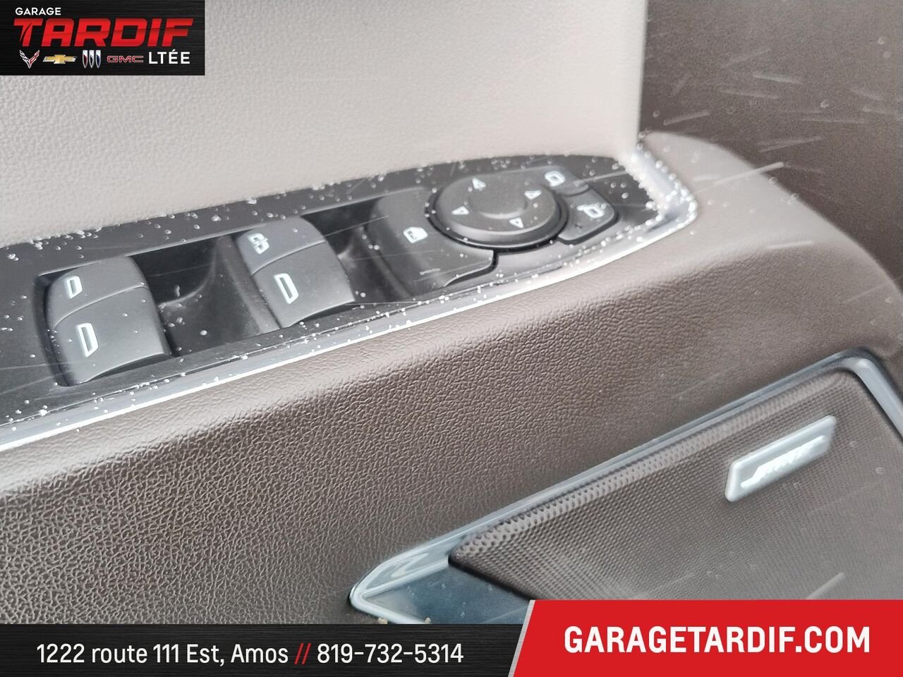 CHEVROLET 1500 4RM, CAISSE COURTE, CAB. MULTIPLAC 2024 Gris Mont-Laurier - photo #16