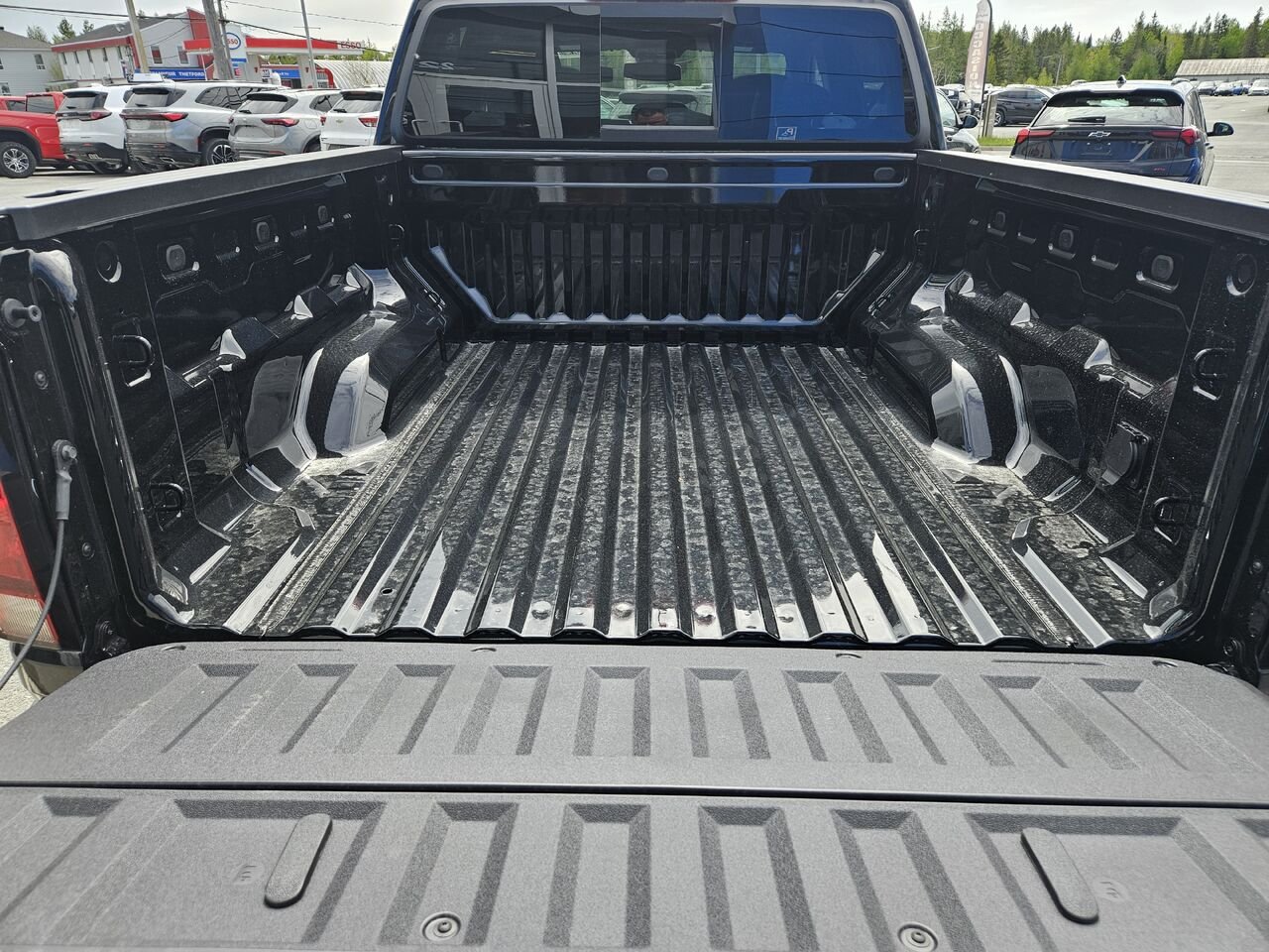 Chevrolet Colorado Z71 cabine multiplace 4RM 2026 NOIR Thetford Mines - photo #19