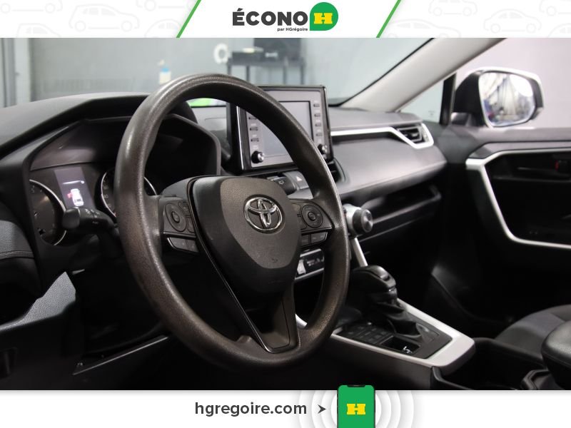 2022 Toyota Rav 4 Silver Blainville - photo #7