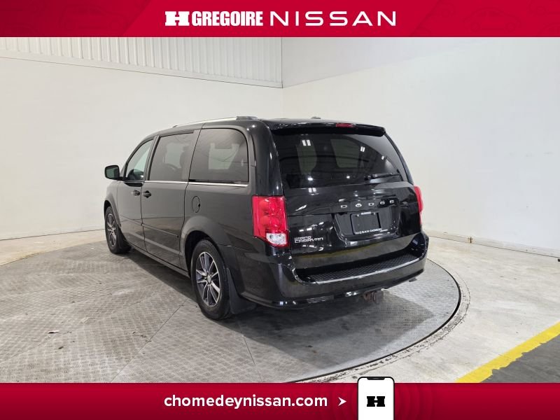 2017 Dodge GR Caravan Black Saint-Eustache - photo #5