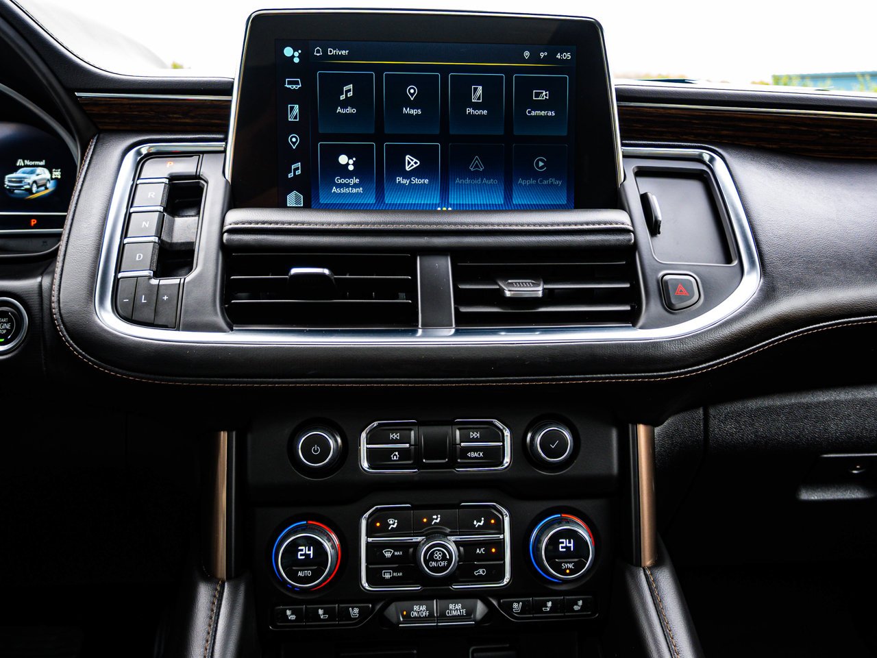 2023 Chevrolet Tahoe 4WD 4dr High Country White Sherwood Park - photo #26