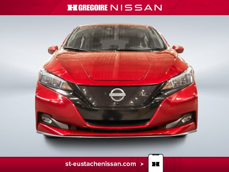 2023 Nissan Leaf Red Saint-Eustache - photo #2