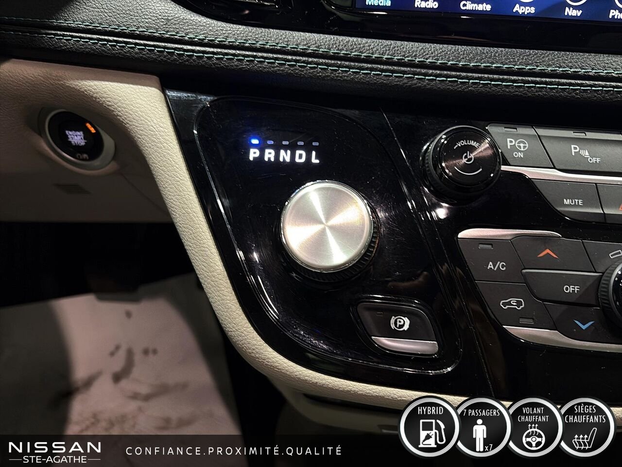 Chrysler Pacifica Hybrid 2018 Gris Ste-Agathe des Monts - photo #13