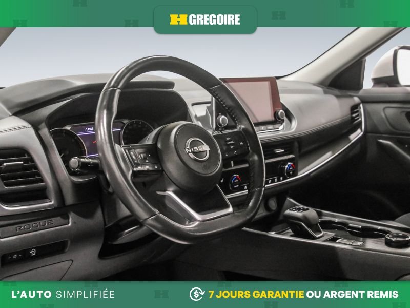2024 Nissan Rogue White Laval - photo #11