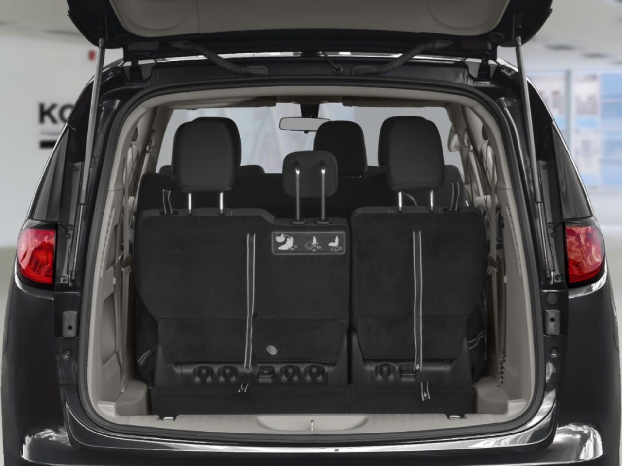 2027 CHRYSLER Grand Caravan 270000 | SXT 2RM Red Hot Pearl Gatineau - photo #5