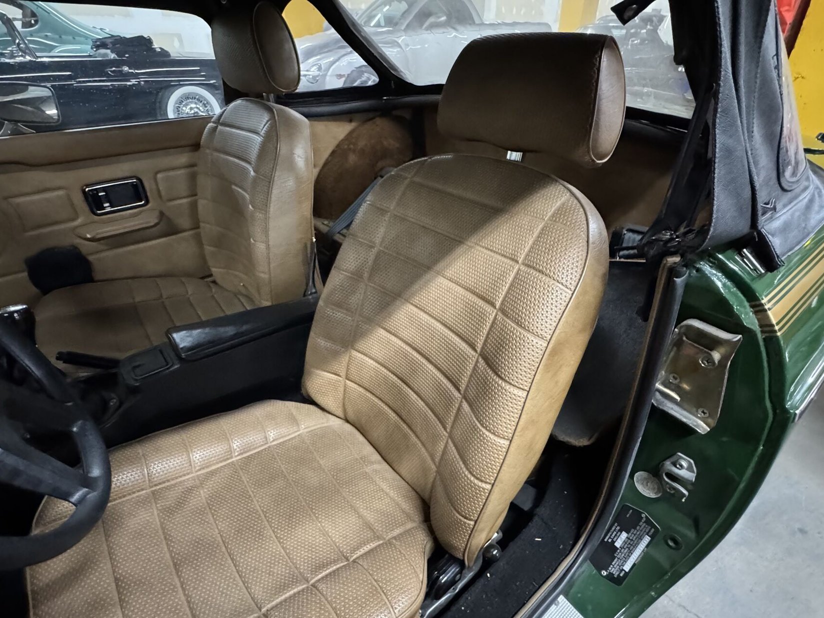 1980 MGB Roadster Montreal - photo #8