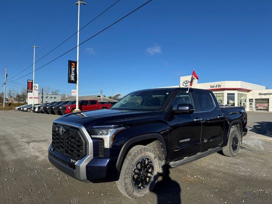 Toyota Tundra Limited CrewMax 4x4 2023 Bleu