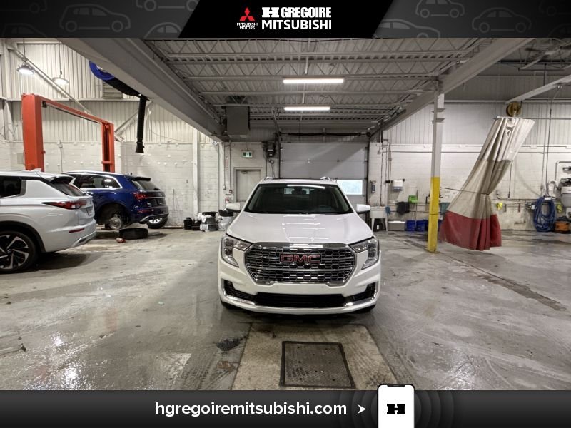 2023 GMC Terrain White Laval - photo #1