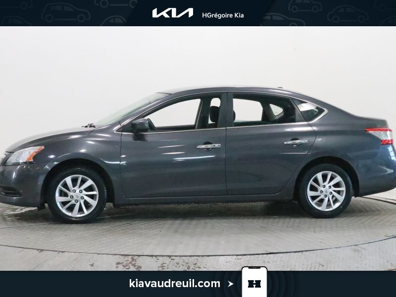 2015 Nissan Sentra Grey Blainville - photo #4