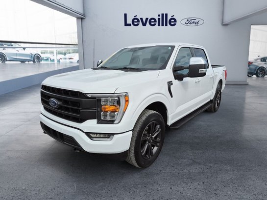 Ford F-150 LARIAT 3.5L ** SPORT ** TOIT PANO ** 20P ** GROS MIRROIRS ** 5,5 pi 2022 Blanc
