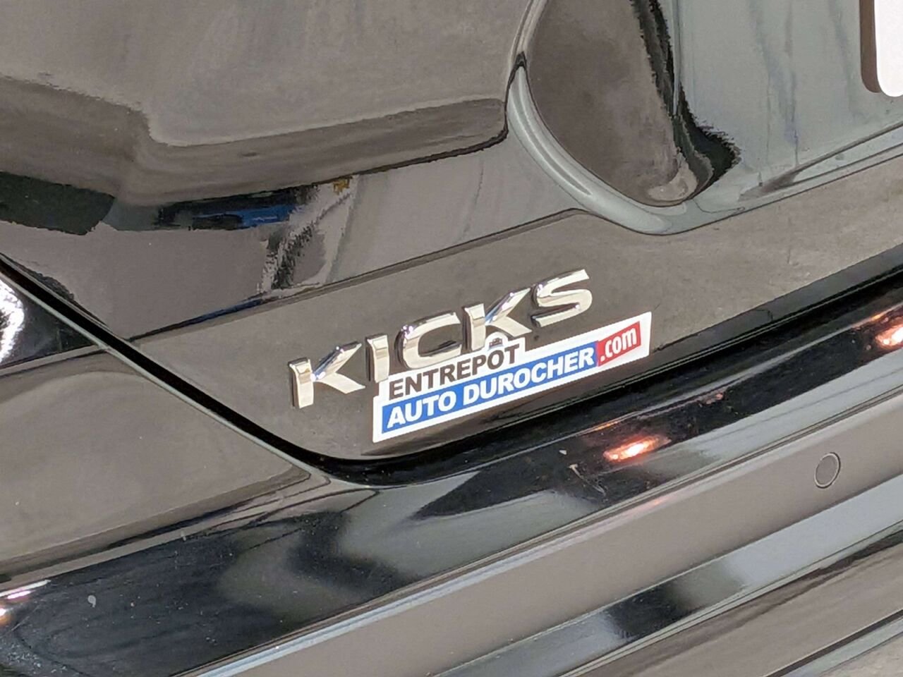 2024 Nissan Kicks S FWD Black Val-David - photo #31