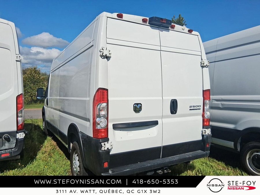 Ram ProMaster fourgonnette utilitaire S6806 2025 Blanc