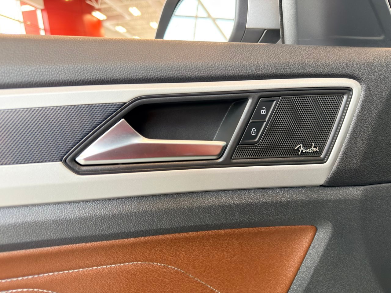 2021 Volkswagen Atlas Silver Notre-Dame-des-Prairies - photo #21