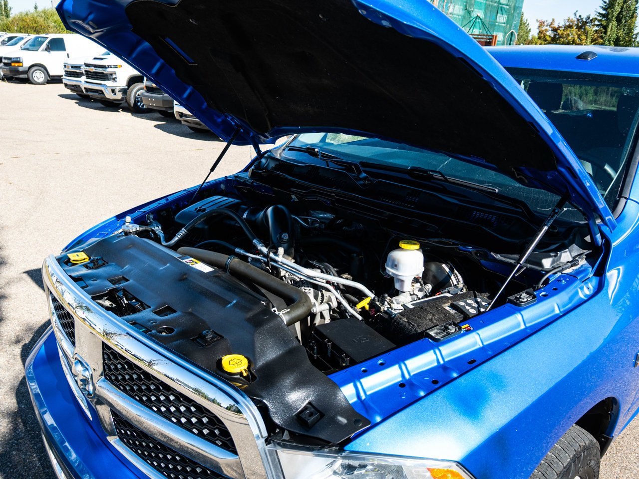 2023 Ram 1500 Classic SLT 4x4 Crew Cab 5'7 Box Blue Sherwood Park - photo #6