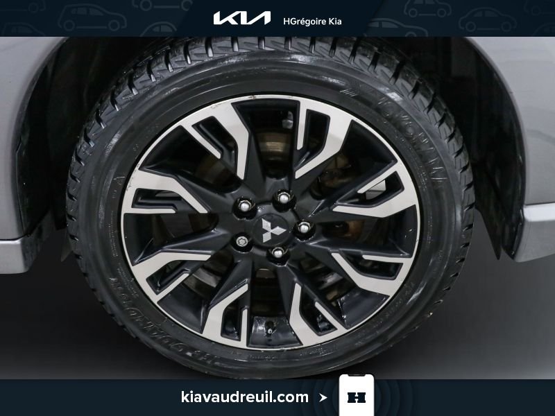 Mitsubishi Outlander PHEV 2018 Gris Laval - photo #28